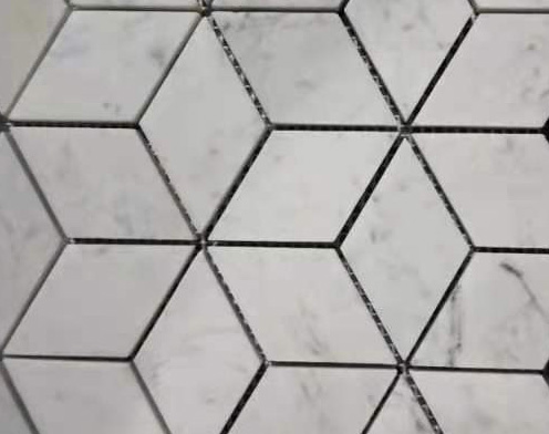 Classic Carrara Diamond Mosaic Honed 242x280