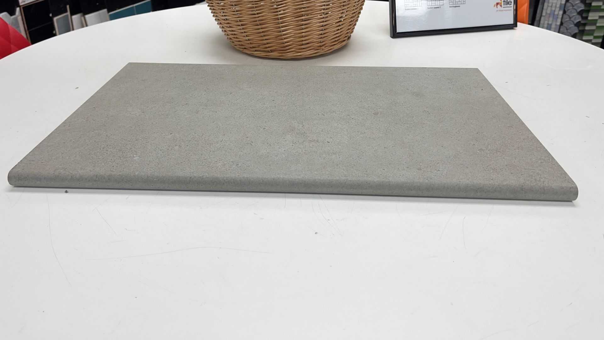 Paradigm Grey Bullnose Grip 350x600